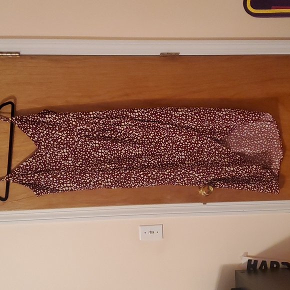 Wine red leopard dress - Picture 3 of 7